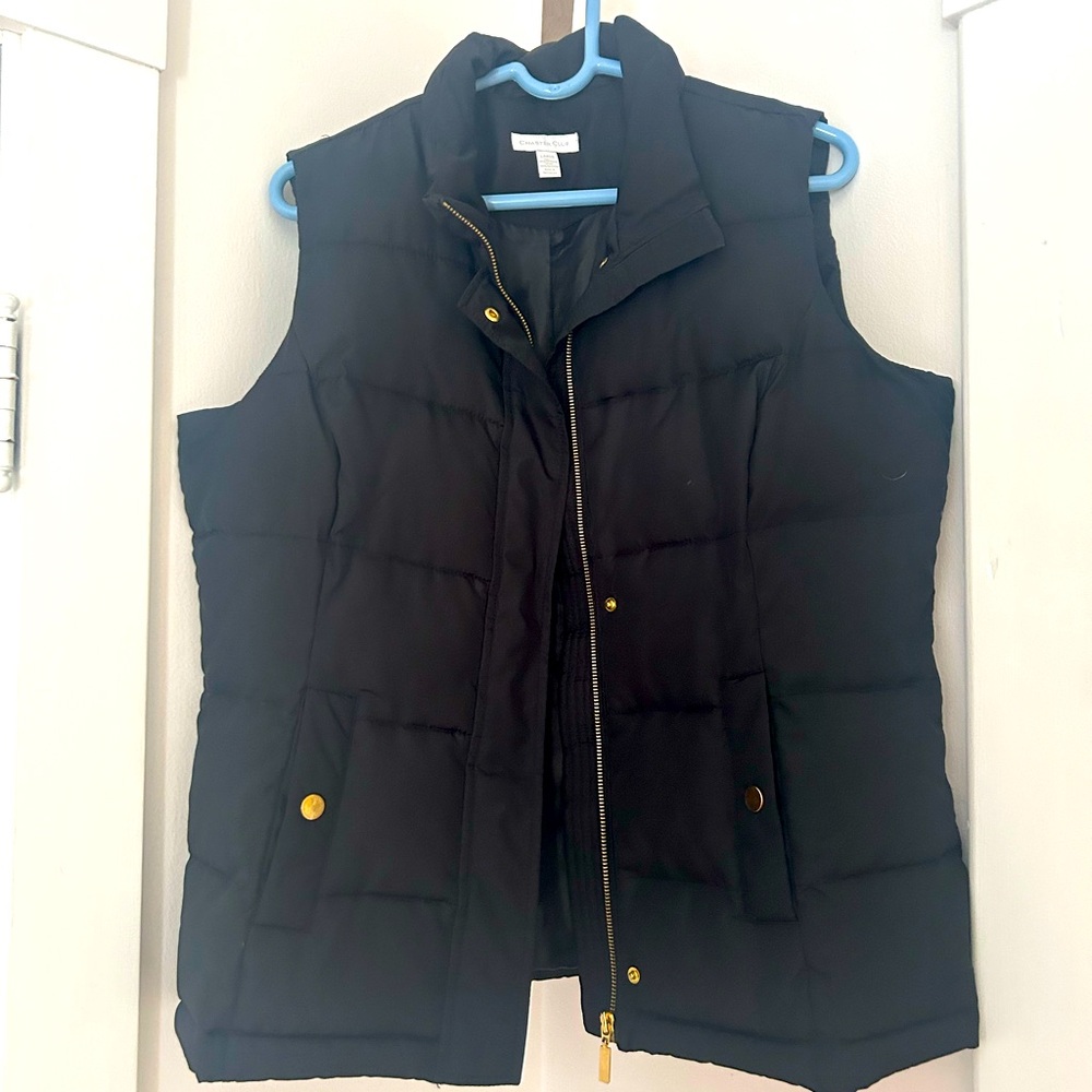 Black puffer vest